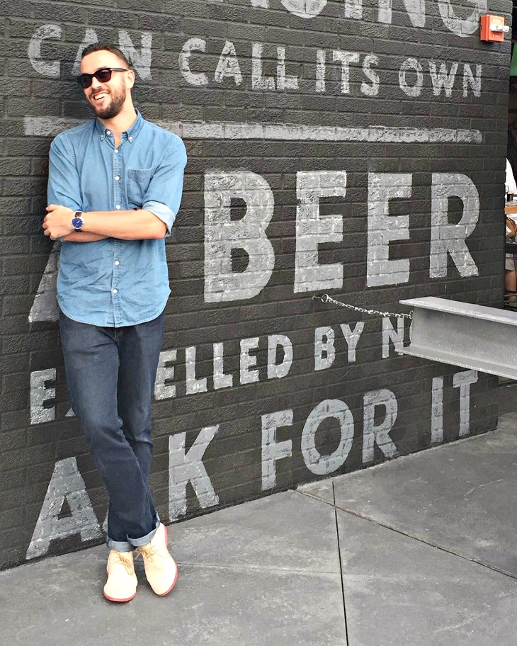 A wedding weekend -- and a bit of bar crawl action -- to boot. Denim Shirt by JackThreads. Slim Italian-made denim by Mott & Bow. Sand Suede Chukkas by Blu Kicks. Watch by MVMT Watches. Backdrop by Lansing Brewing. 